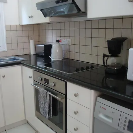 Daire Emma's Place Polis